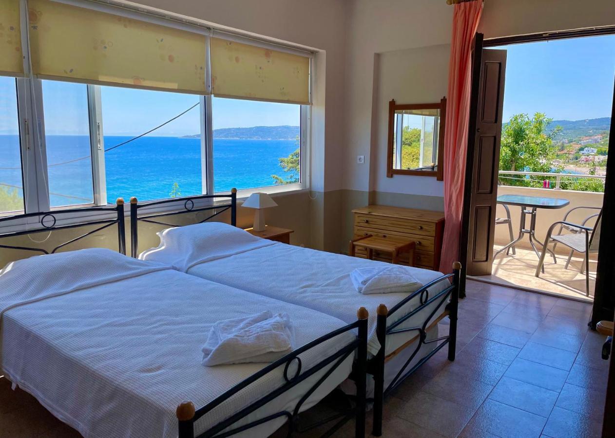Vasilikos Apartments Paralia Agias Foteinis Exteriör bild