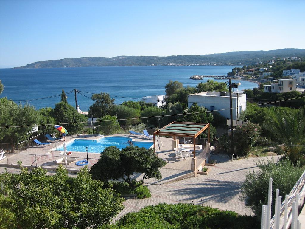 Vasilikos Apartments Paralia Agias Foteinis Exteriör bild